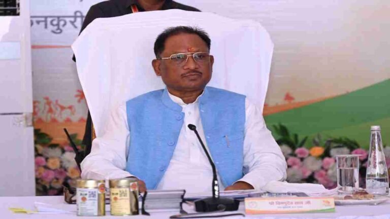 CM साय ने रायपुर-अंबिकापुर हवाई सेवा का किया शुभारंभ